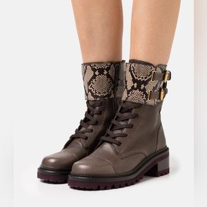 See by Chloe Mallory brown leather combat boots 35 5